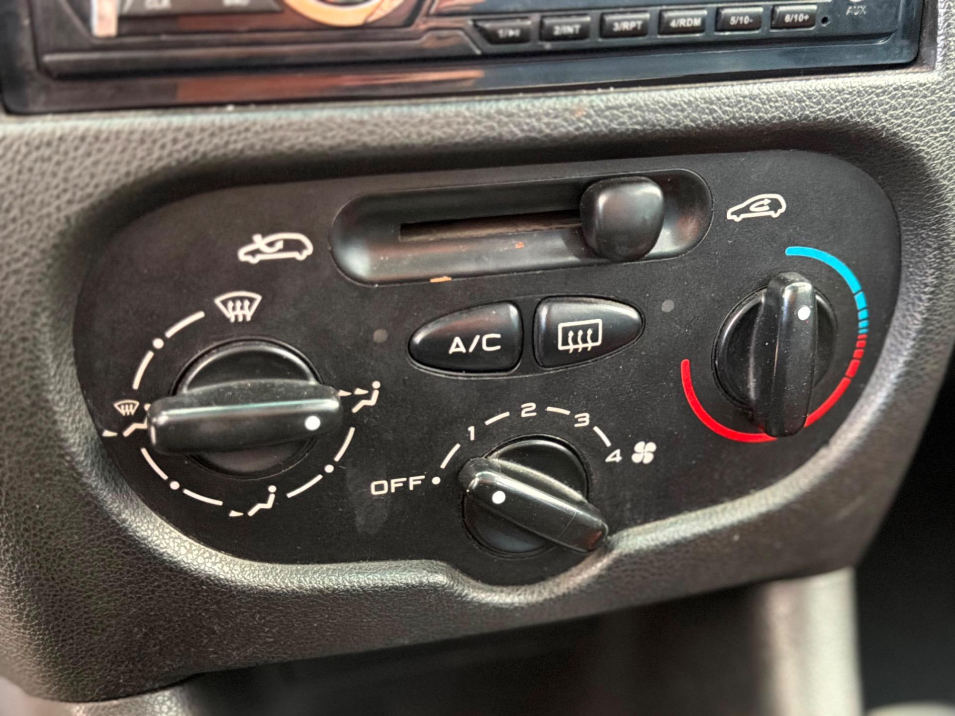 PEUGEOT 207 SW - Foto