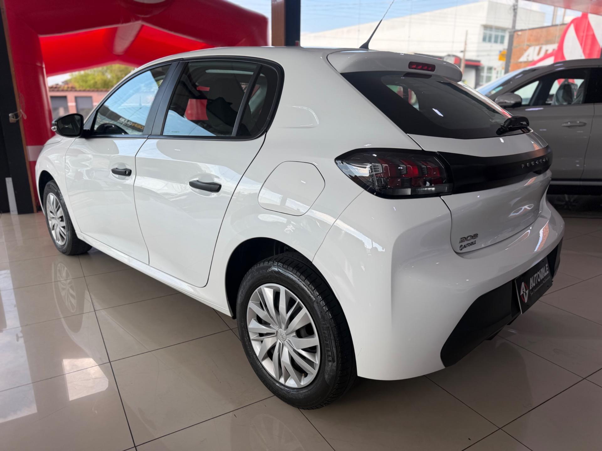 PEUGEOT 208 - Foto