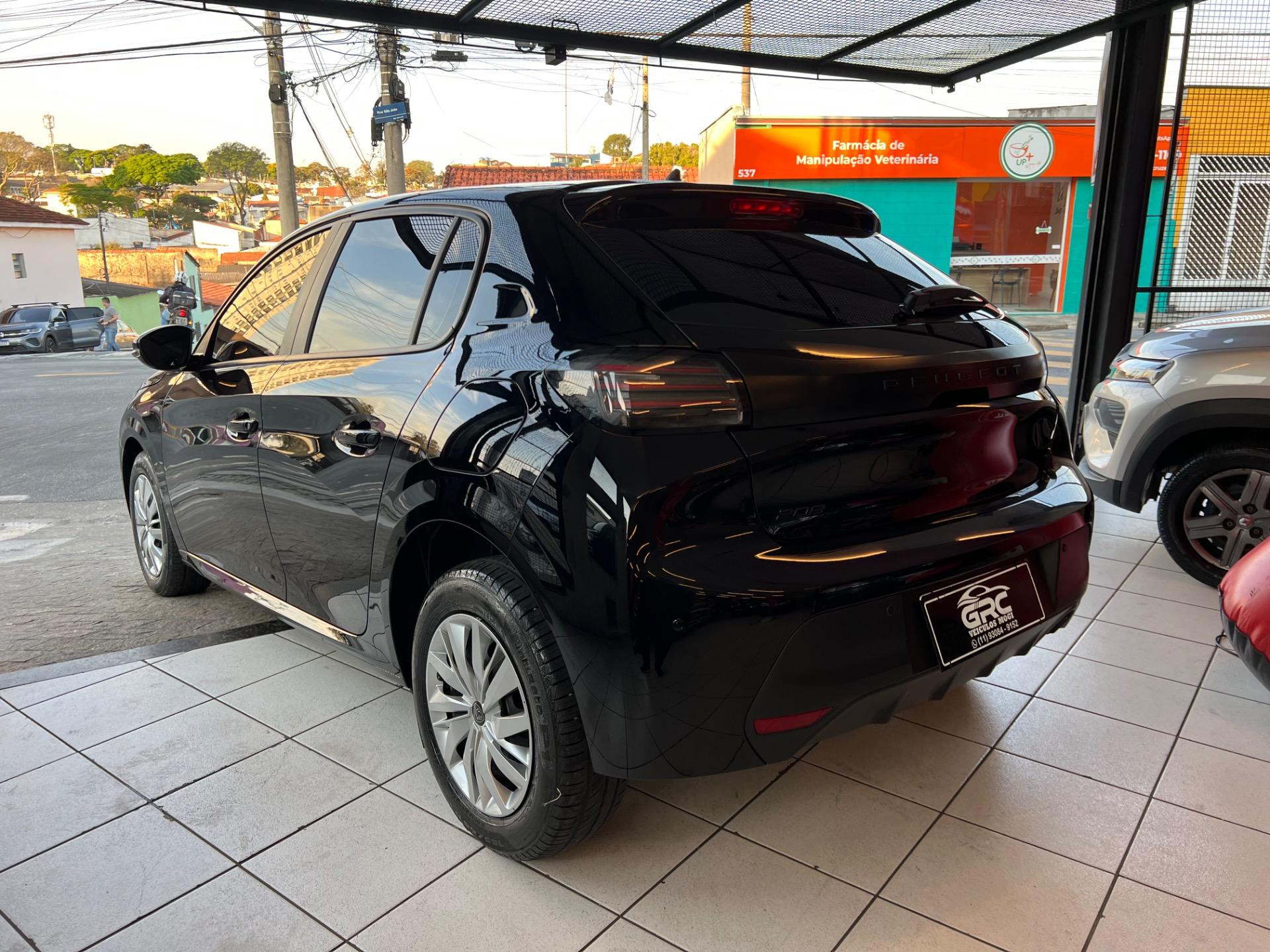 PEUGEOT 208 - Foto