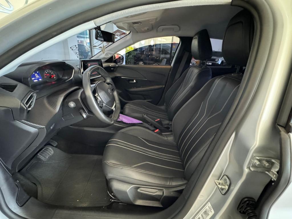 PEUGEOT 208 - Foto