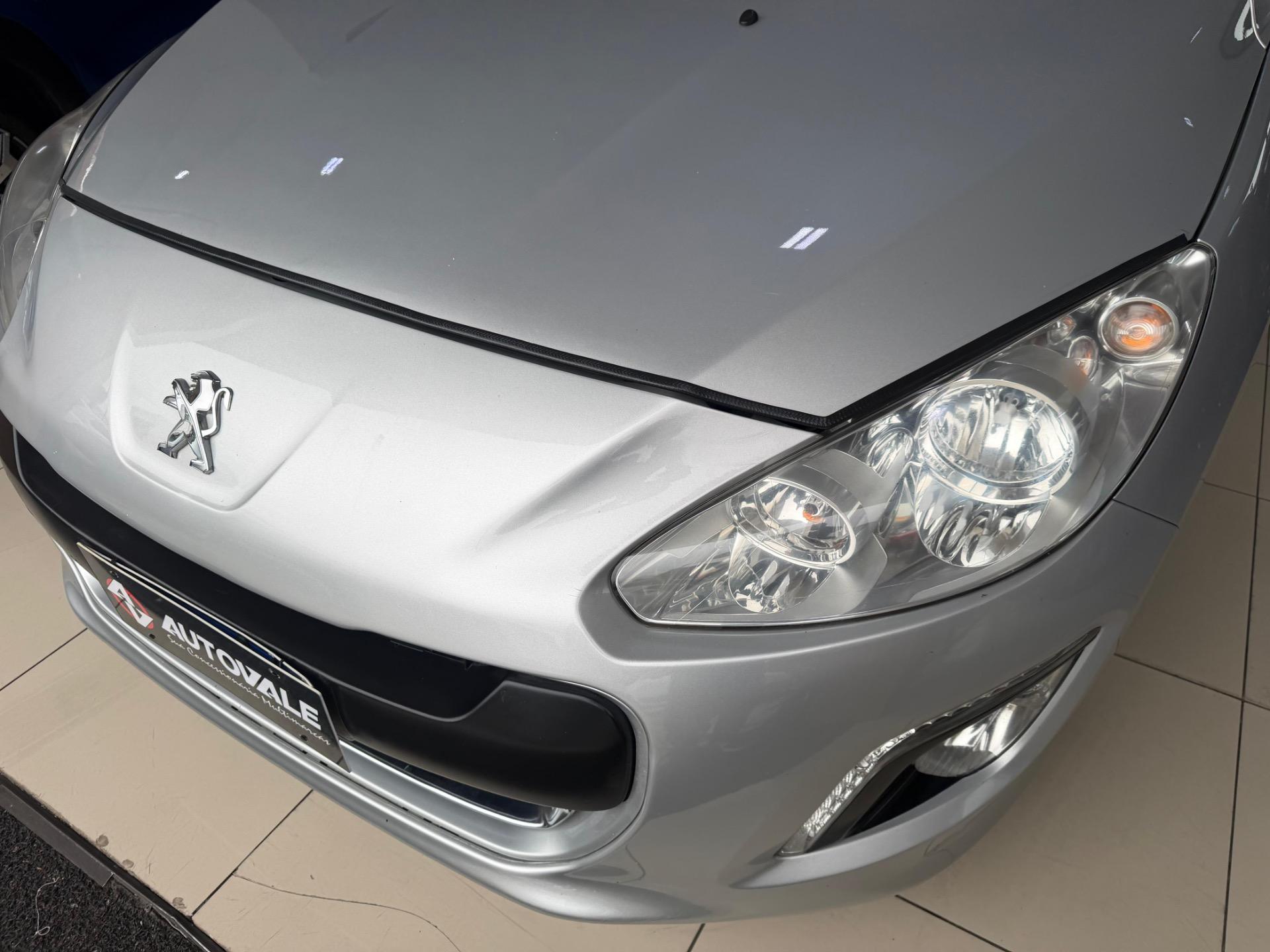 PEUGEOT 308 - Foto