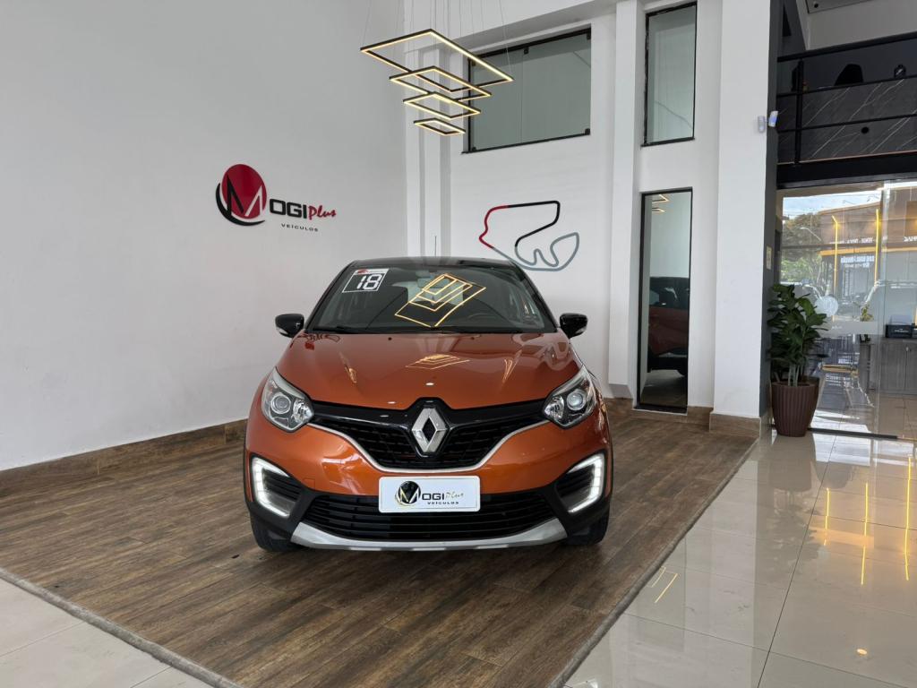 RENAULT Captur - Foto