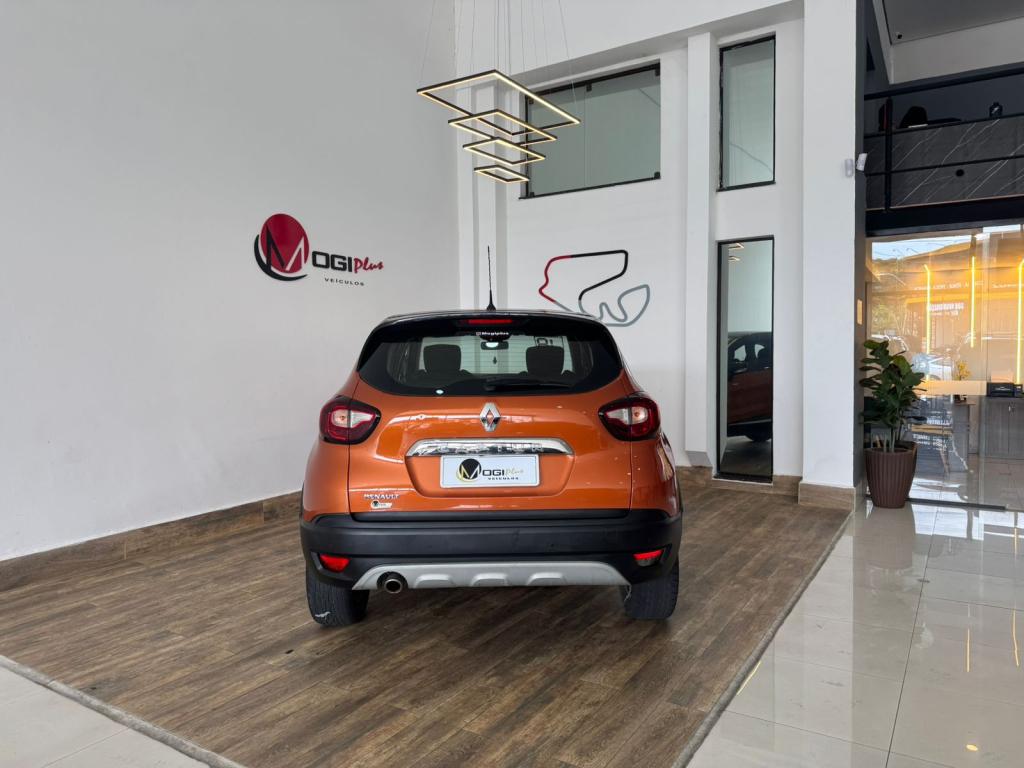 RENAULT Captur - Foto