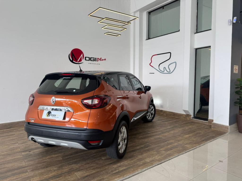 RENAULT Captur - Foto