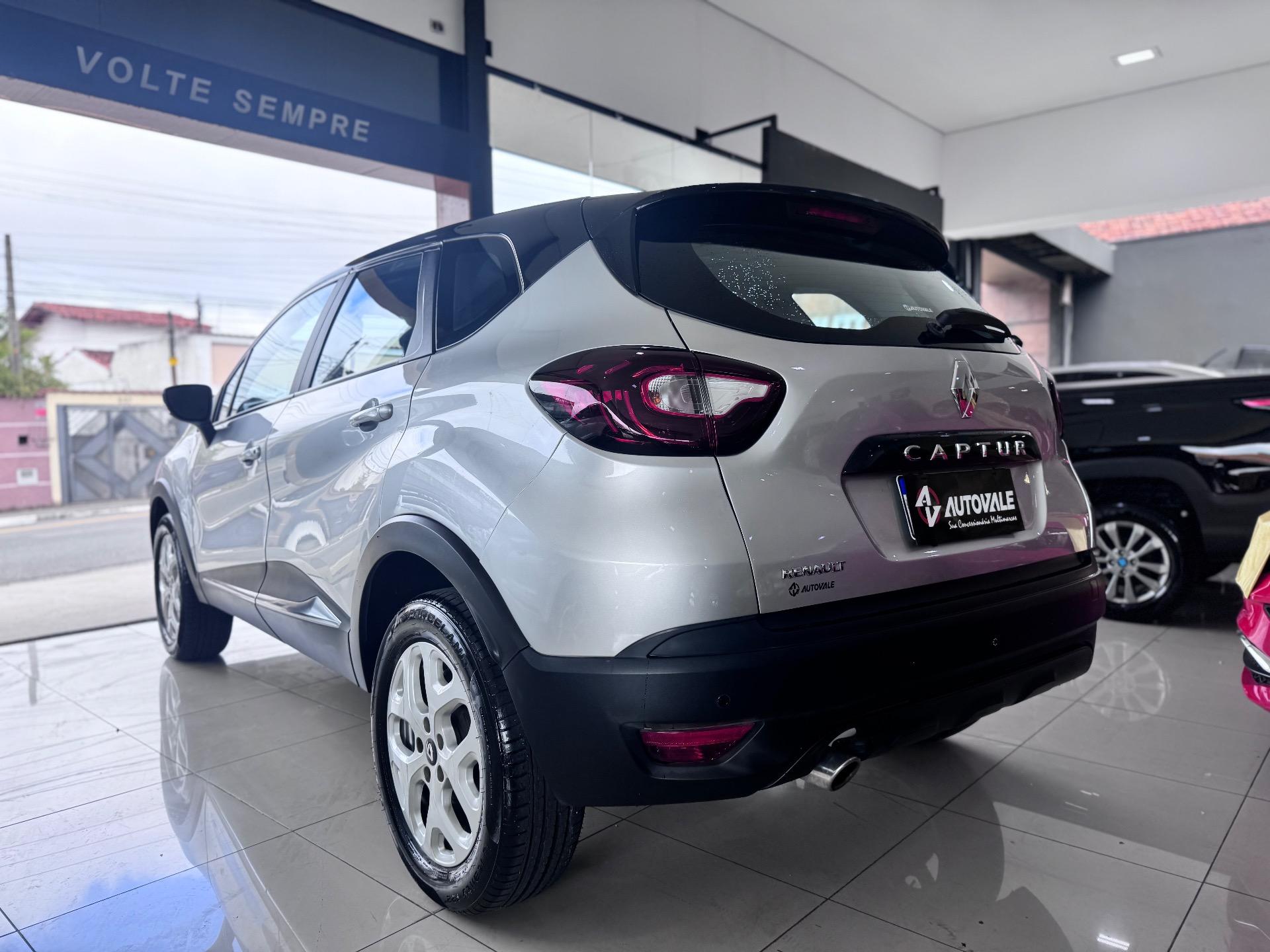 RENAULT Captur - Foto