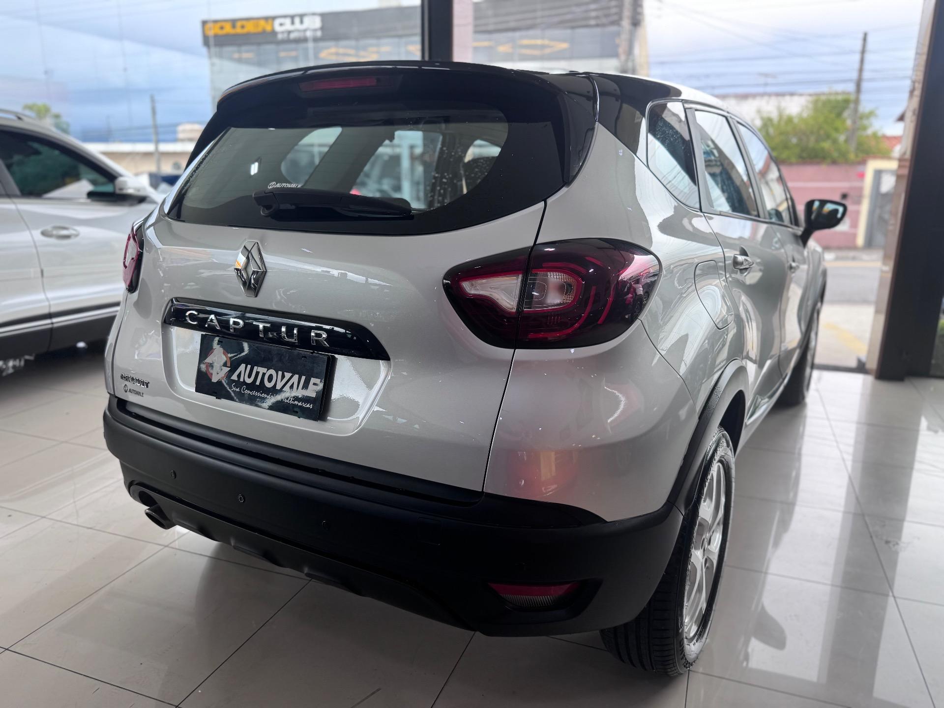 RENAULT Captur - Foto
