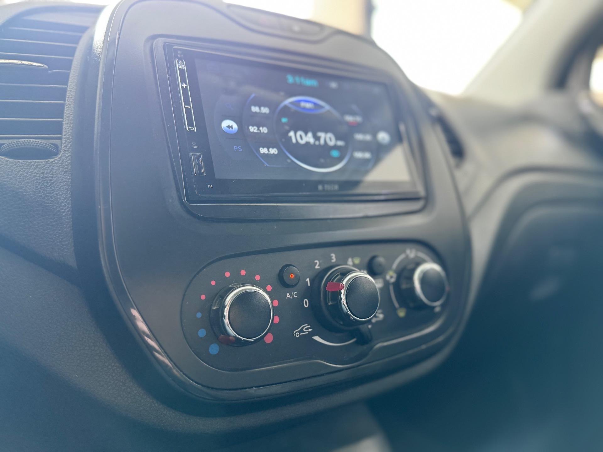 RENAULT Captur - Foto