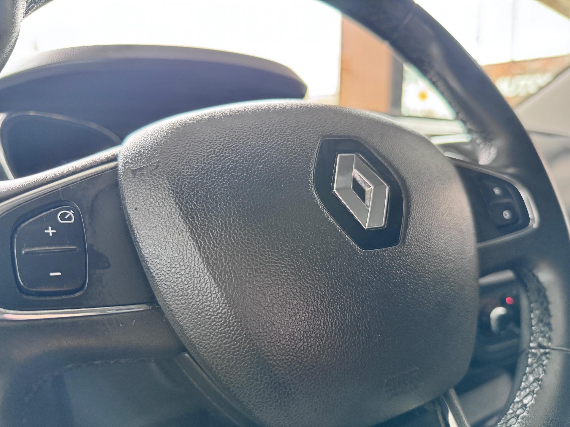 RENAULT Captur - Foto