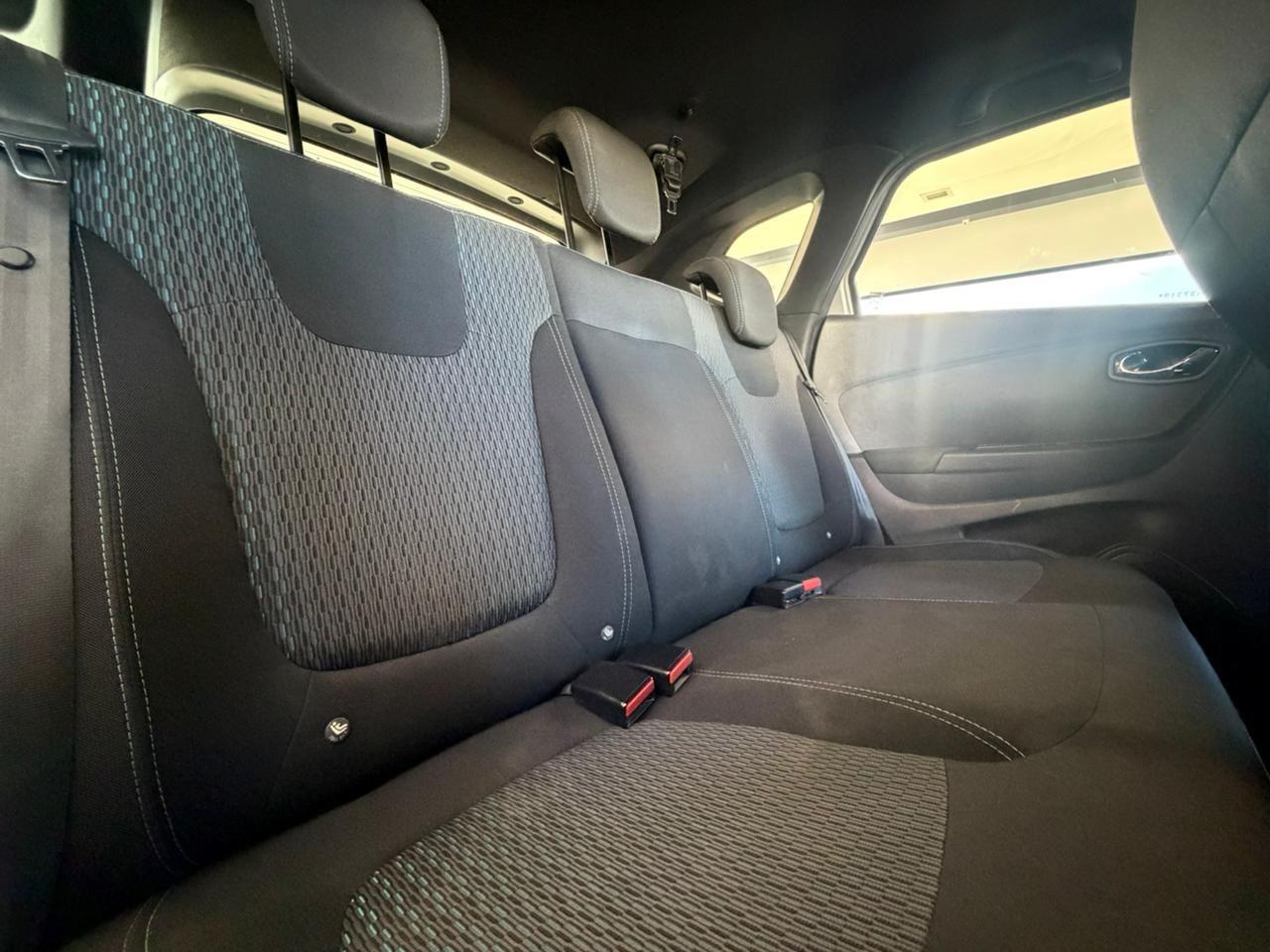 RENAULT Captur - Foto