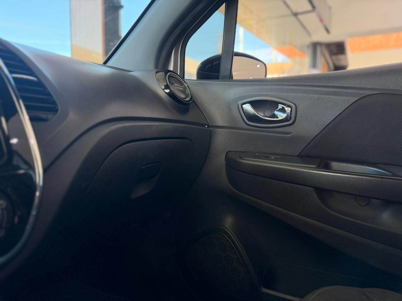 RENAULT Captur - Foto