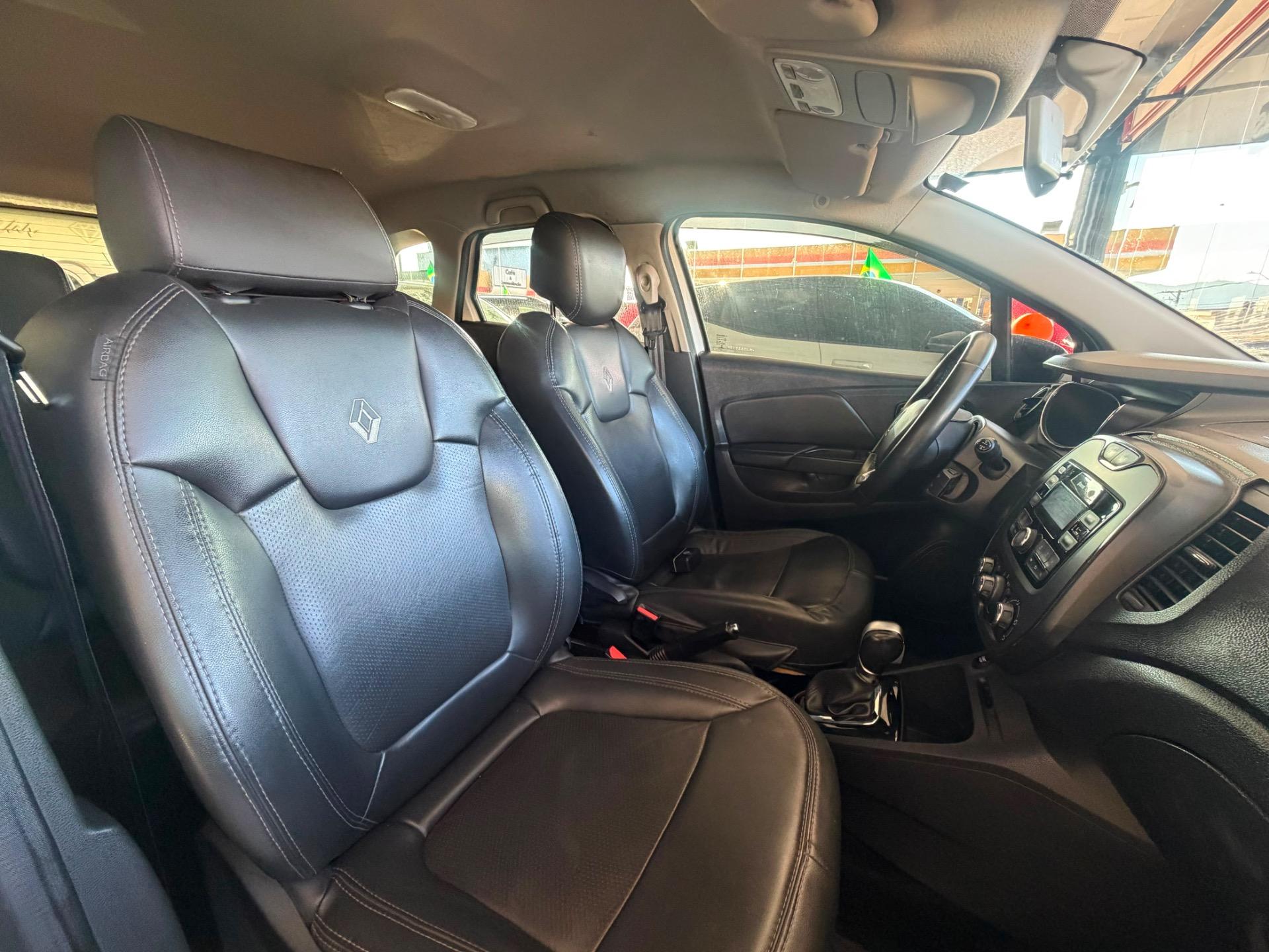 RENAULT Captur - Foto
