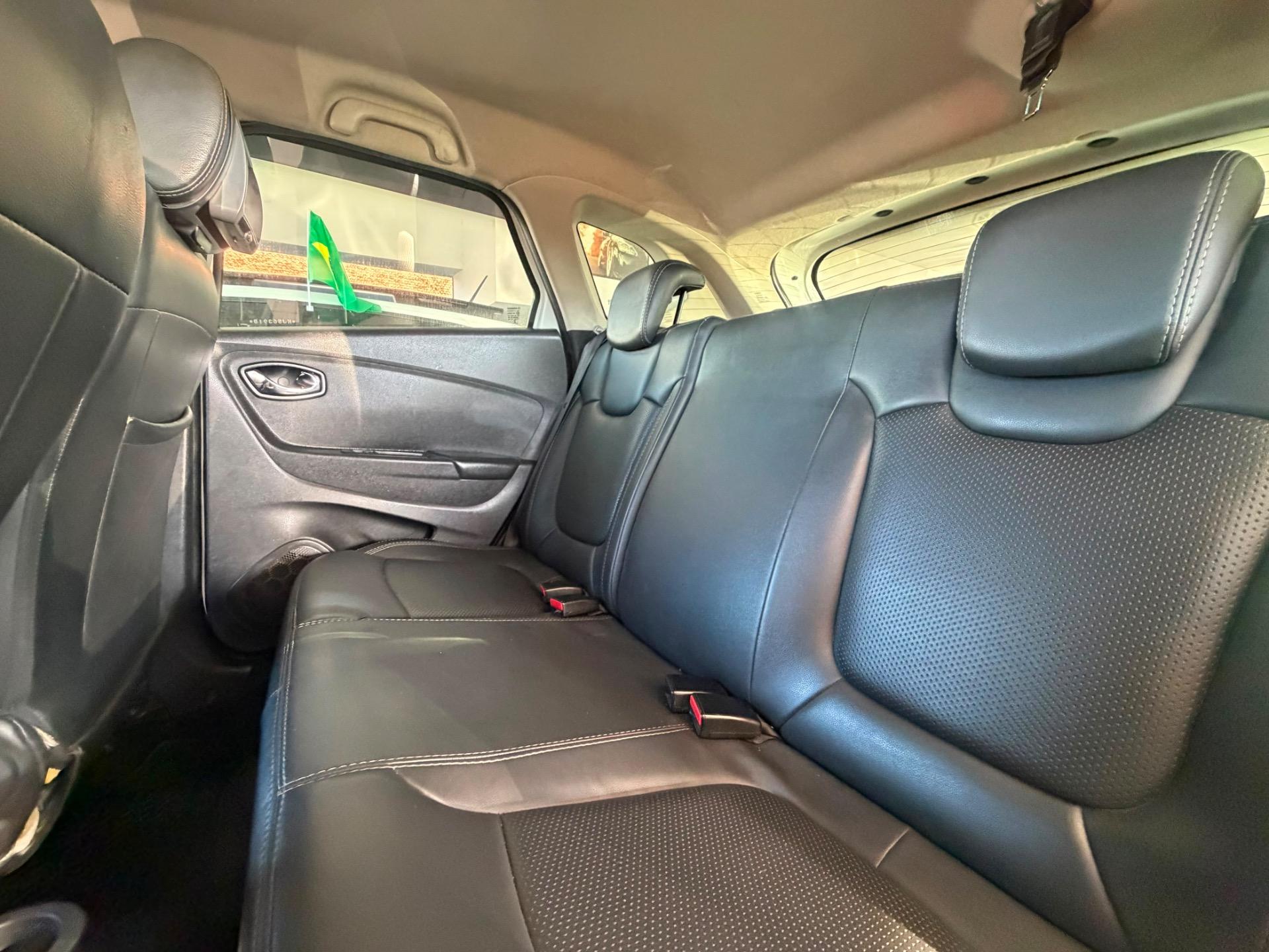 RENAULT Captur - Foto