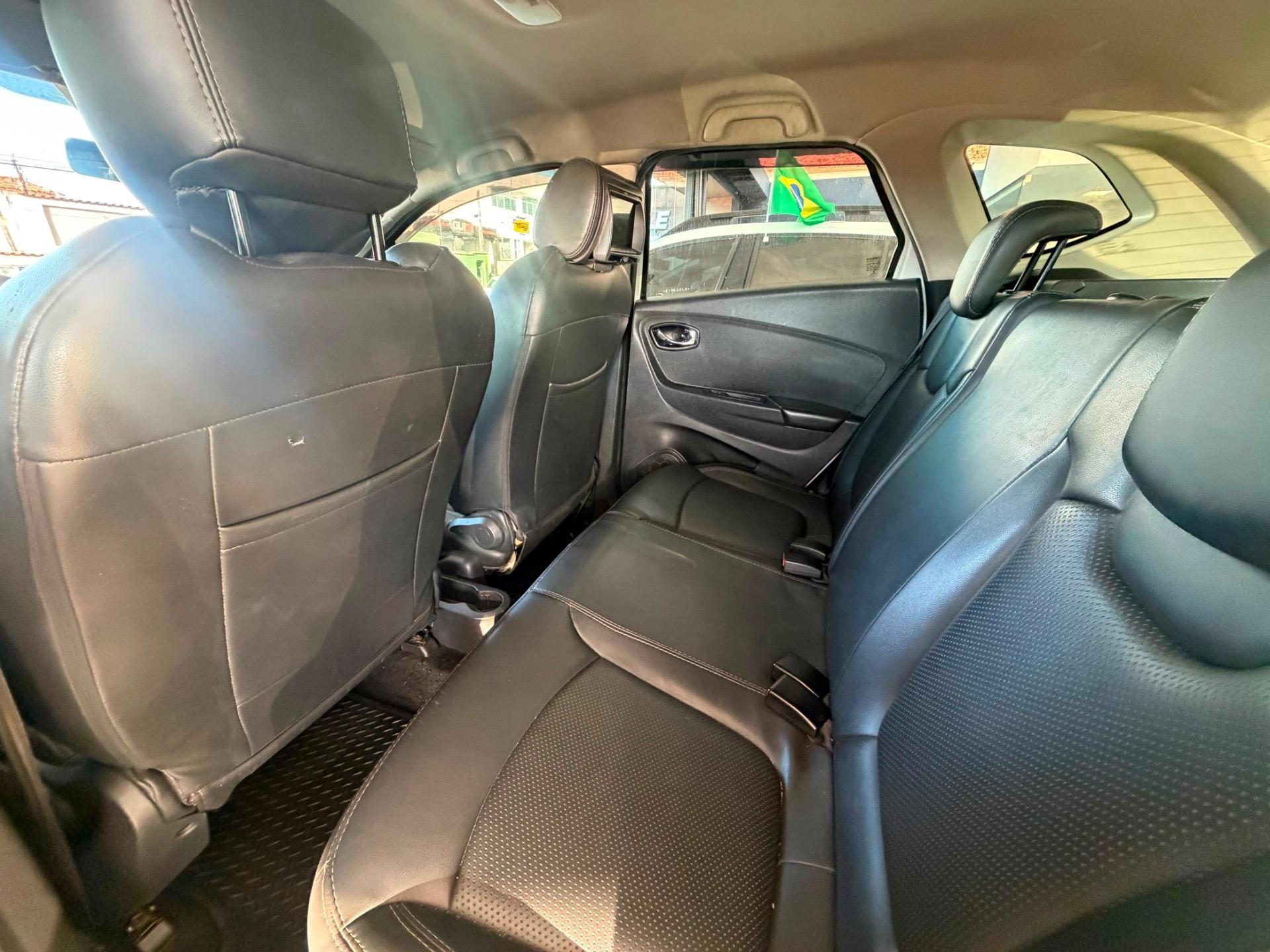 RENAULT Captur - Foto