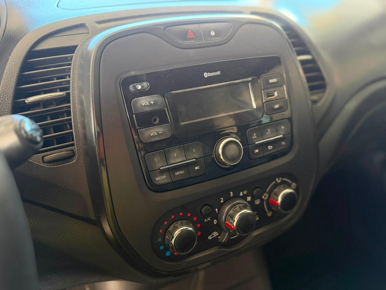 RENAULT Captur - Foto