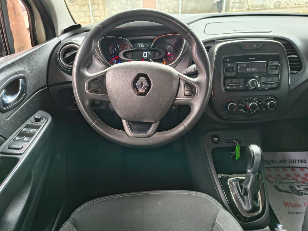 RENAULT Captur - Foto
