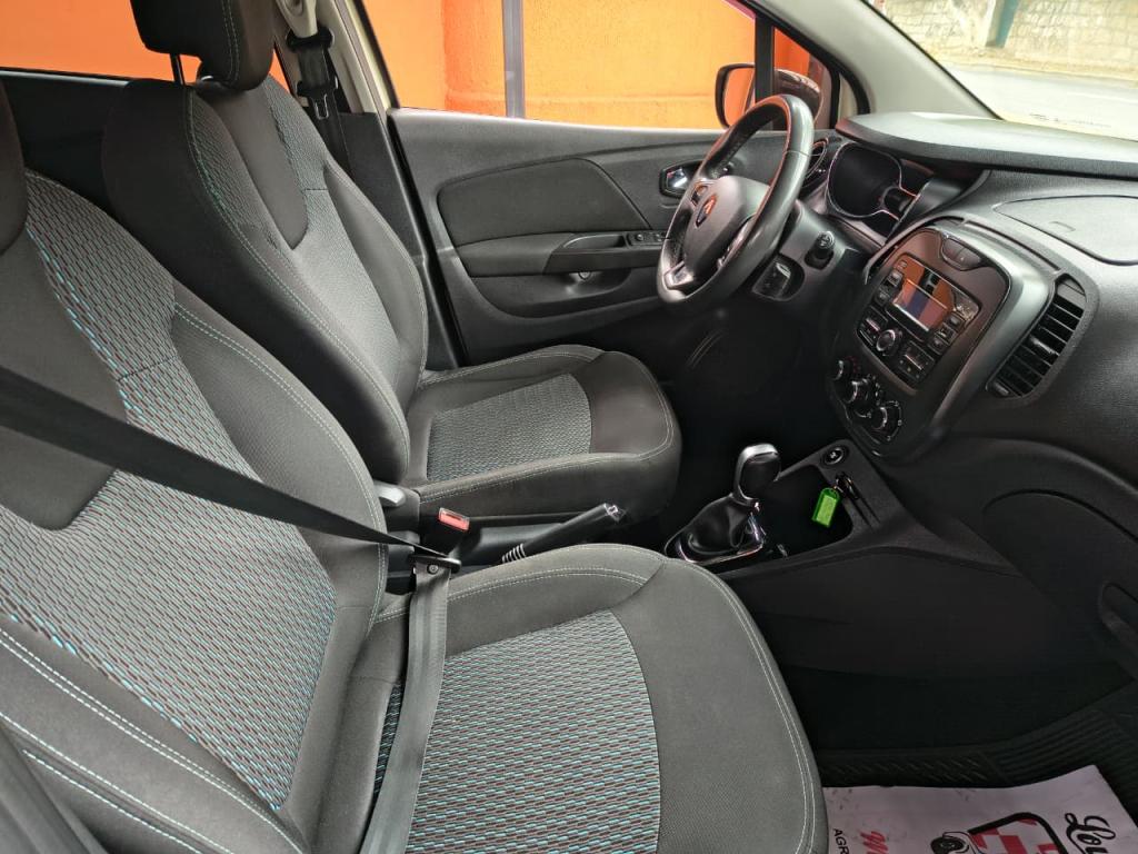 RENAULT Captur - Foto