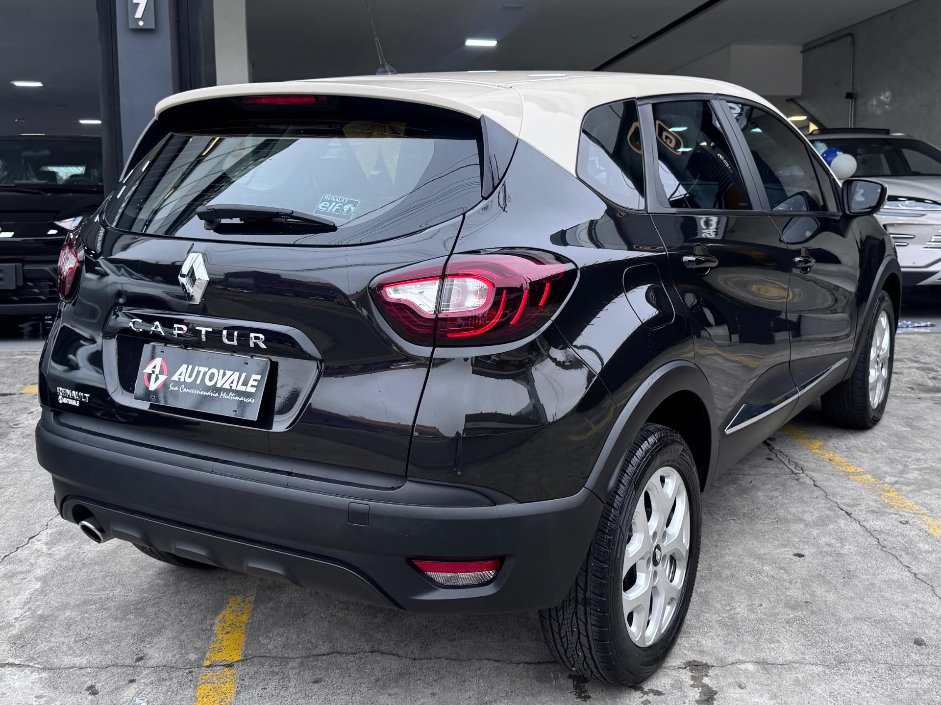 RENAULT Captur - Foto