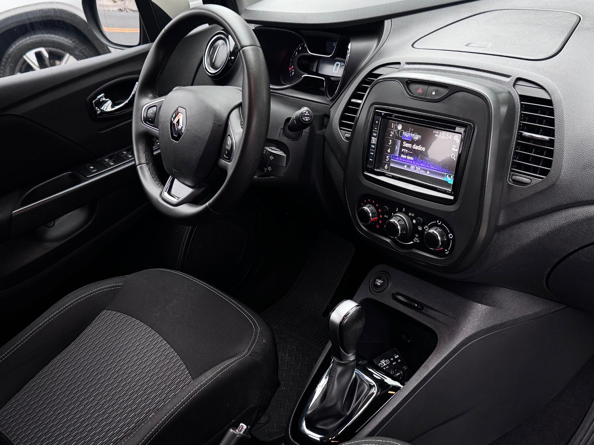 RENAULT Captur - Foto