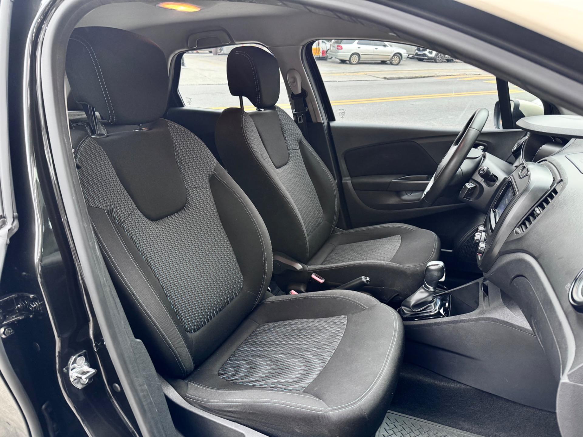 RENAULT Captur - Foto