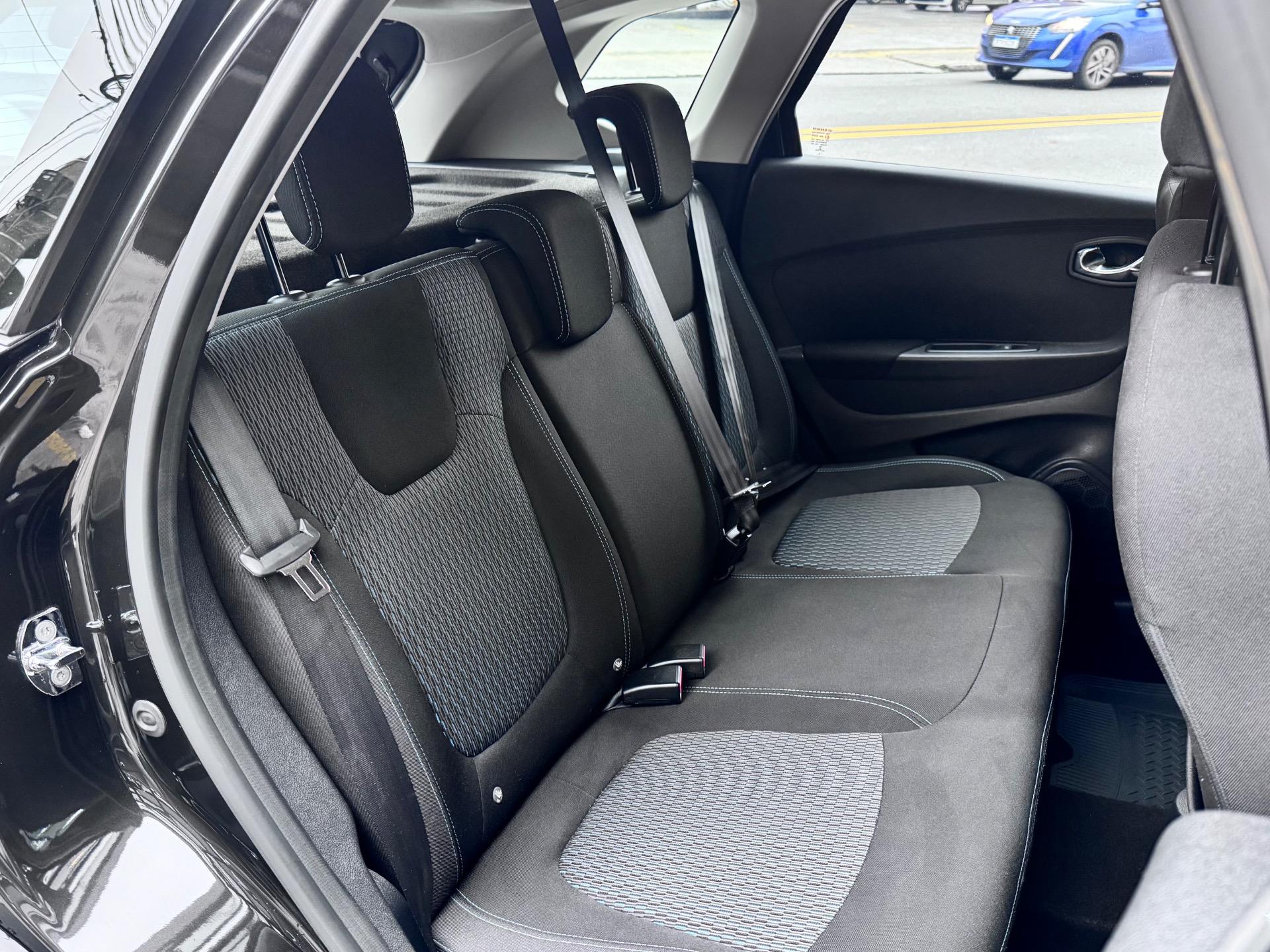 RENAULT Captur - Foto