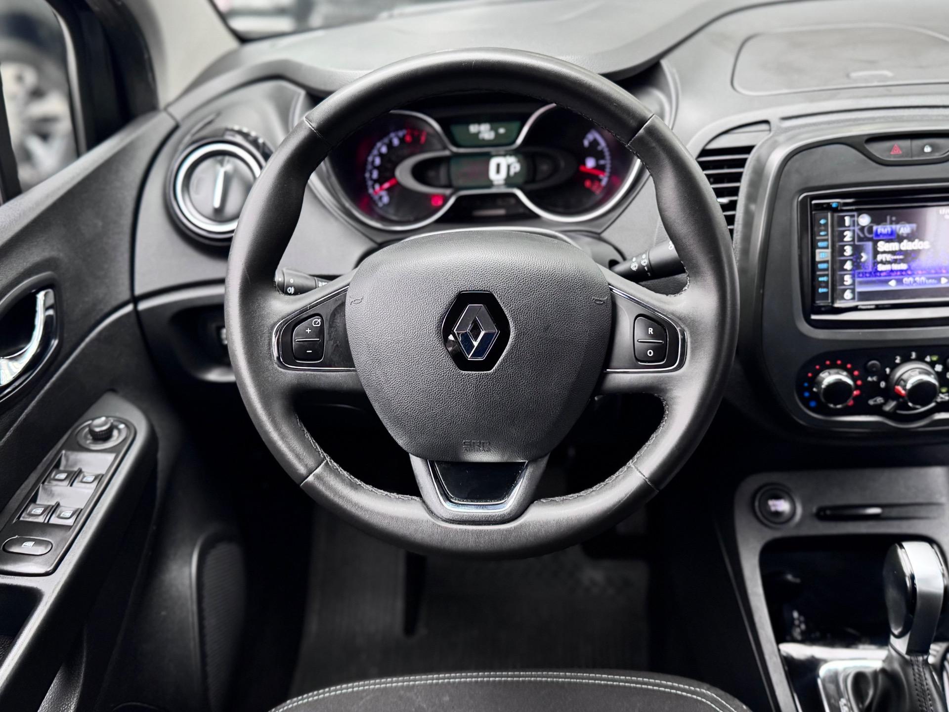 RENAULT Captur - Foto