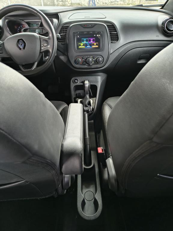 RENAULT Captur - Foto