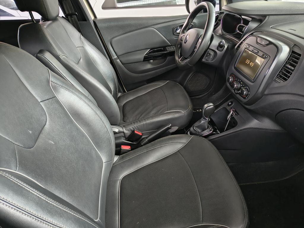 RENAULT Captur - Foto
