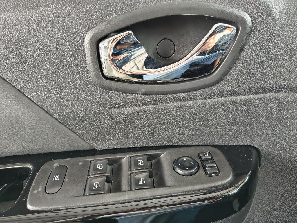 RENAULT Captur - Foto