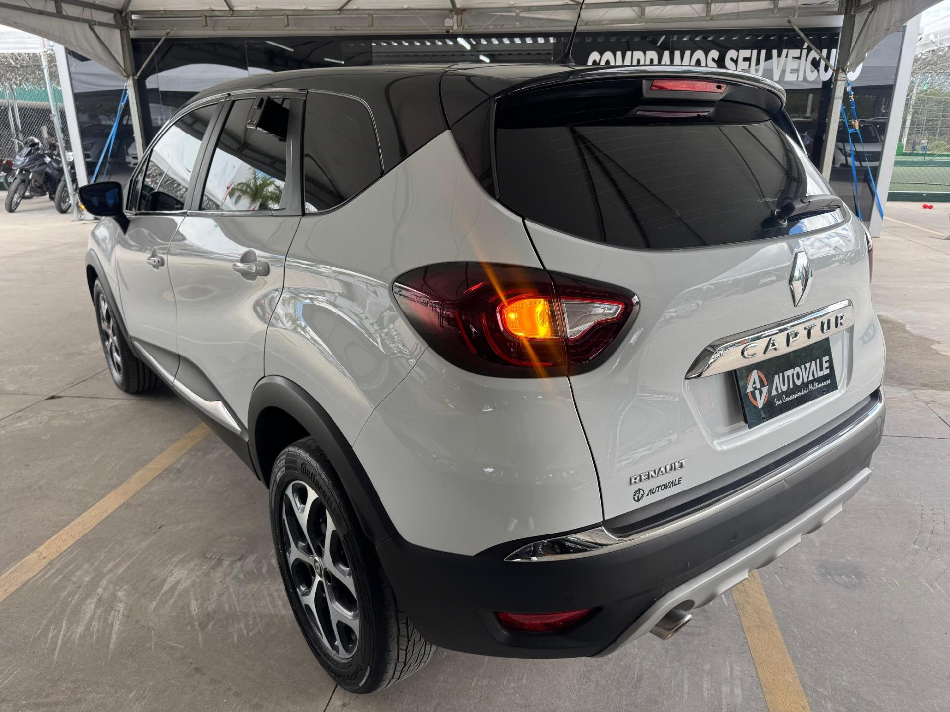 RENAULT Captur - Foto