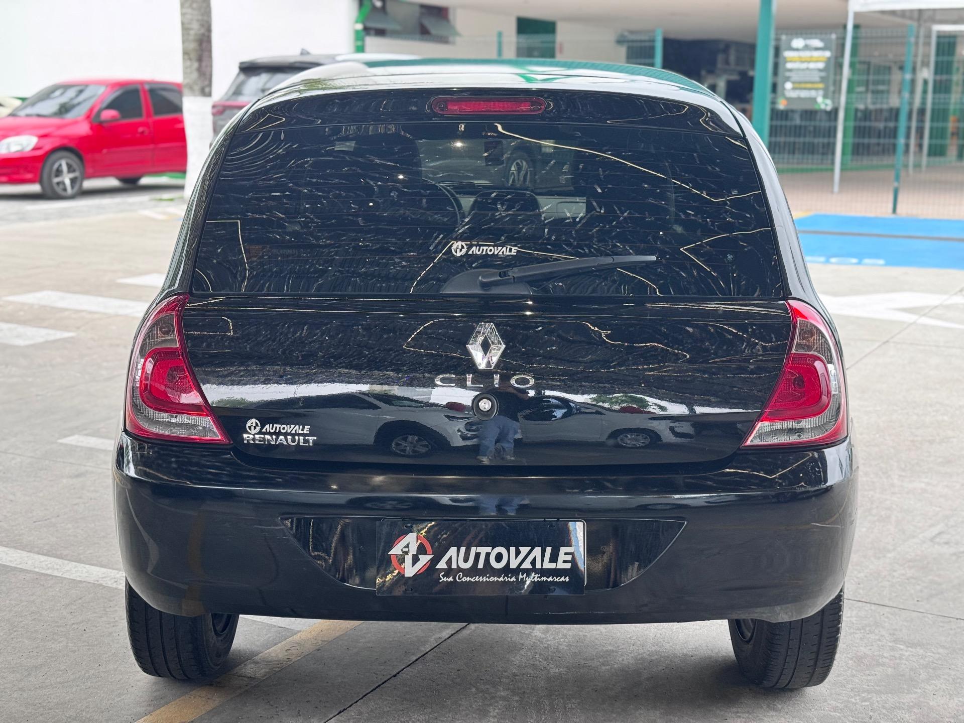 RENAULT Clio Hatch - Foto