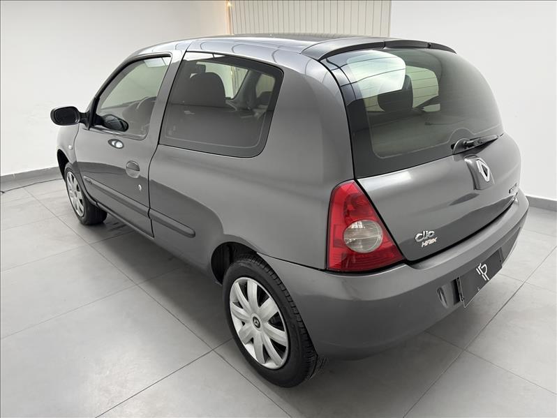 RENAULT Clio Hatch - Foto