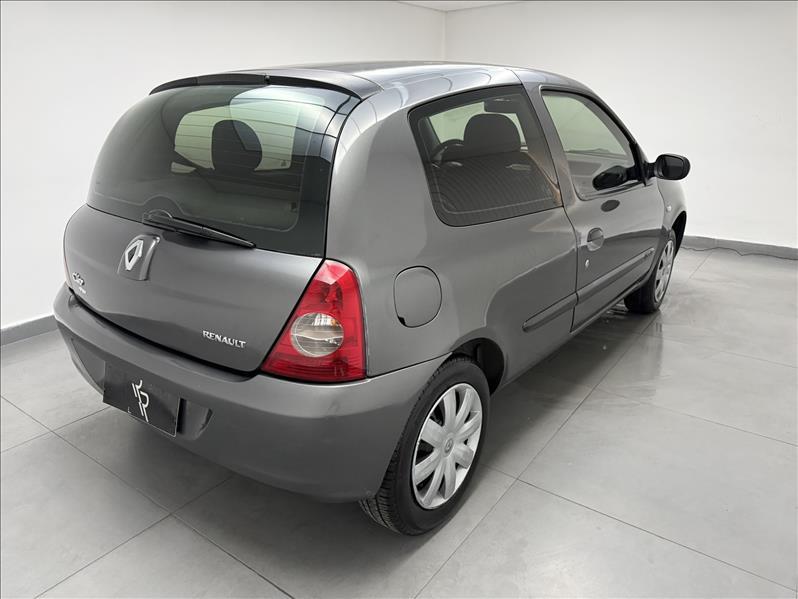 RENAULT Clio Hatch - Foto