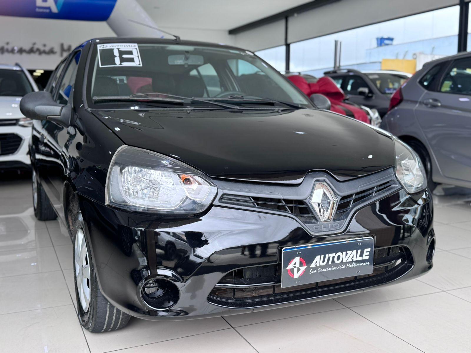 RENAULT Clio Hatch