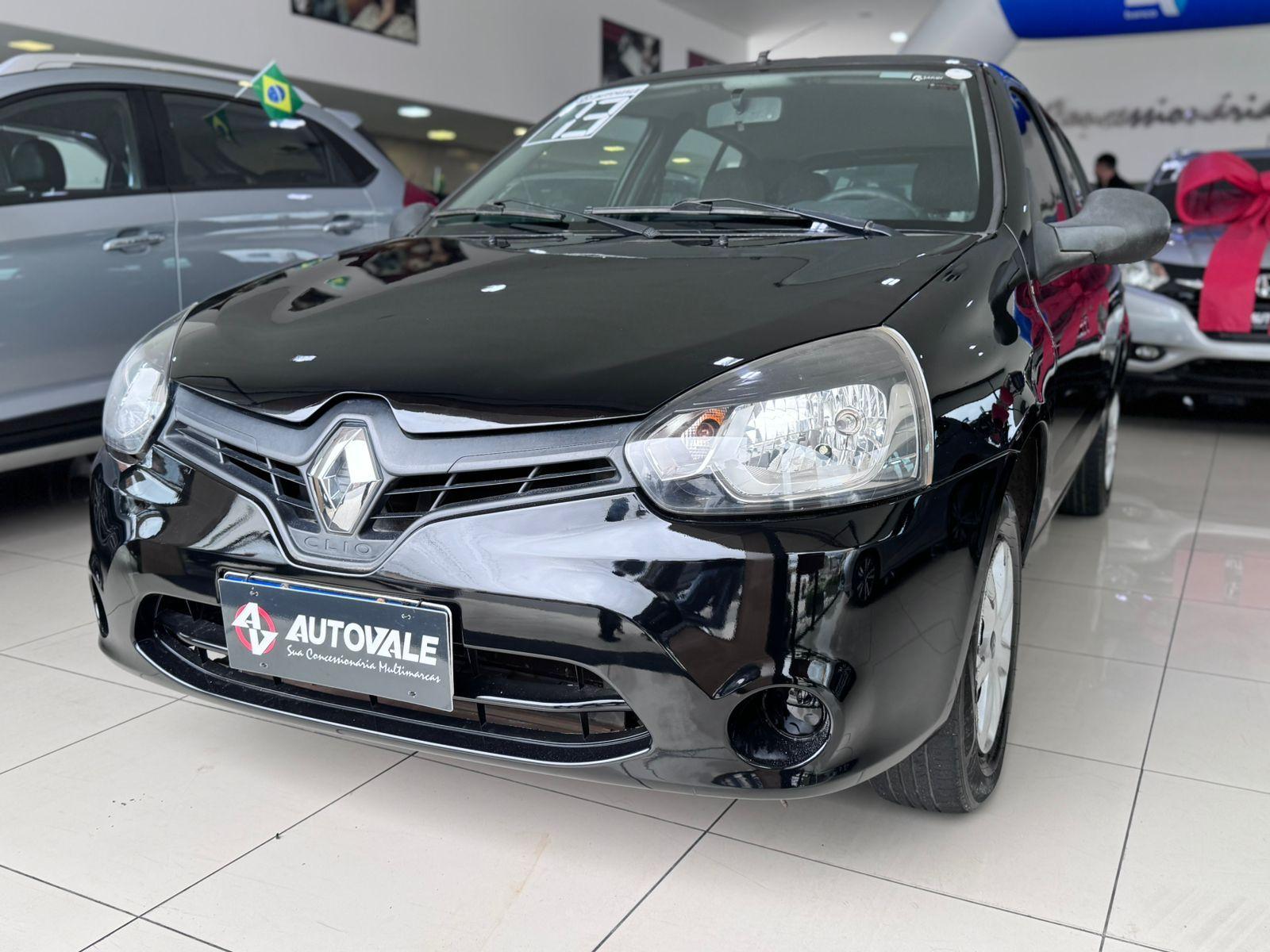 RENAULT Clio Hatch - Foto