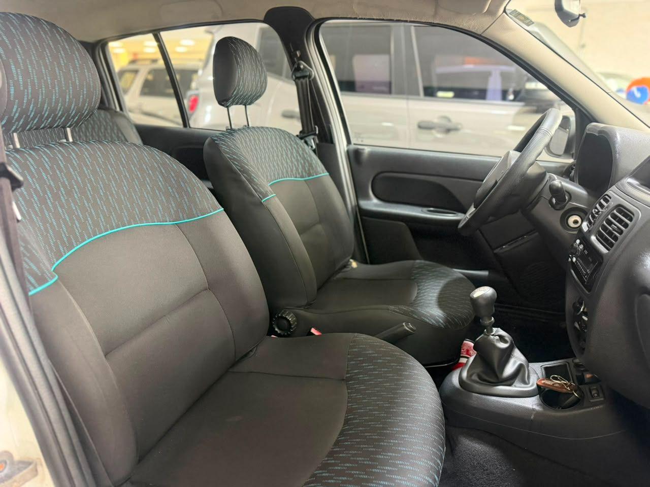RENAULT Clio Hatch - Foto