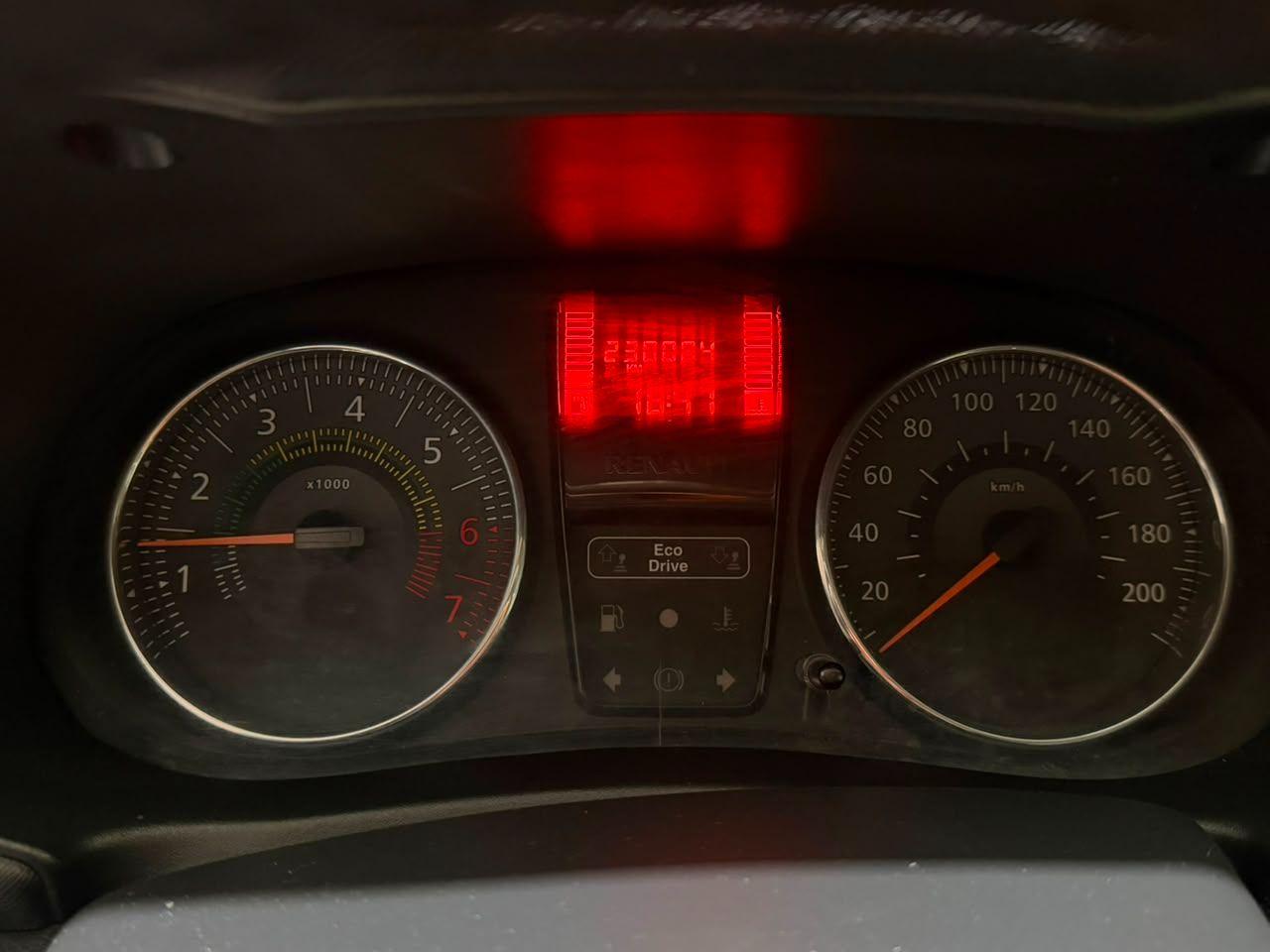 RENAULT Clio Hatch - Foto
