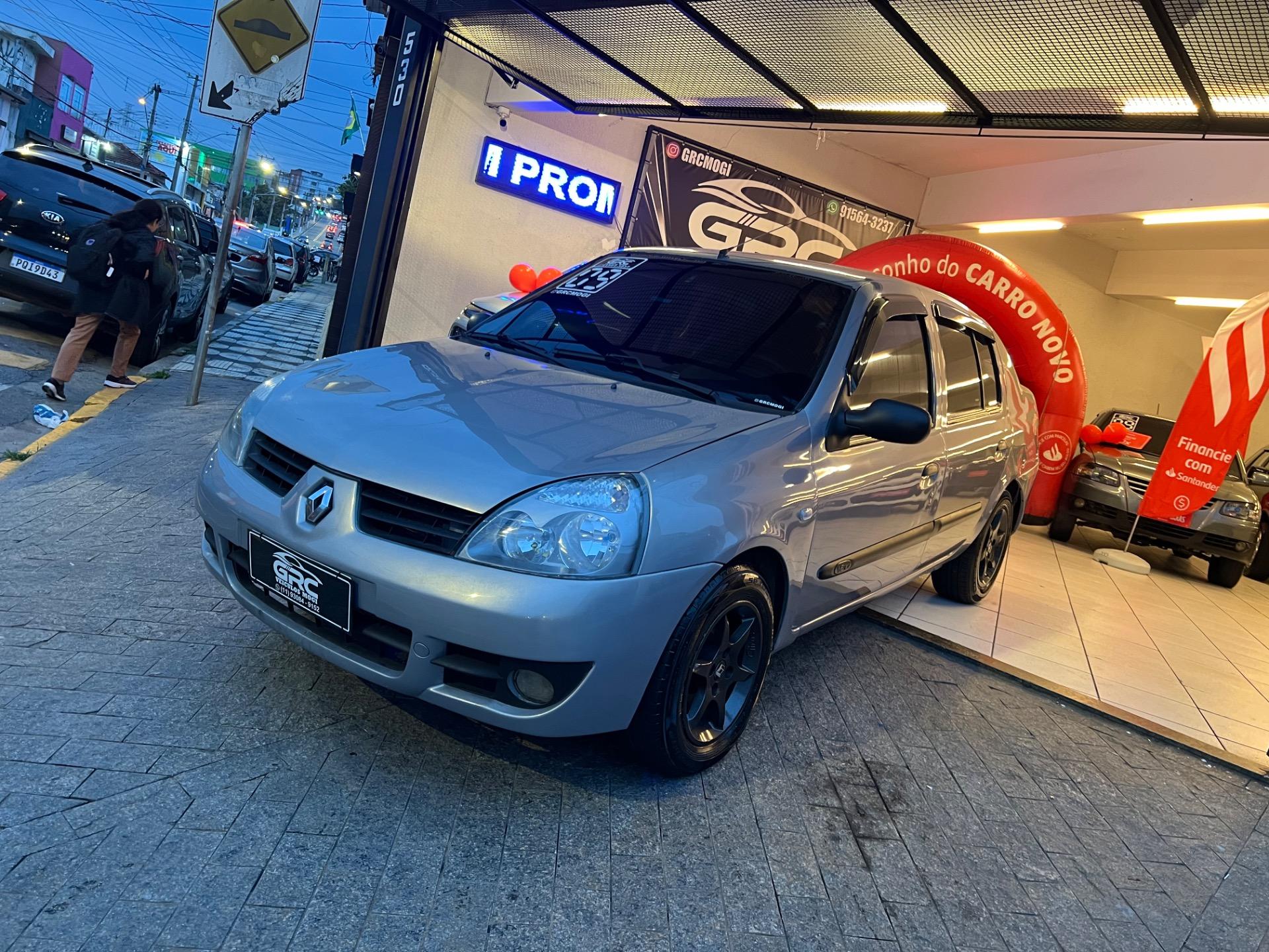 RENAULT Clio Sedan - Foto