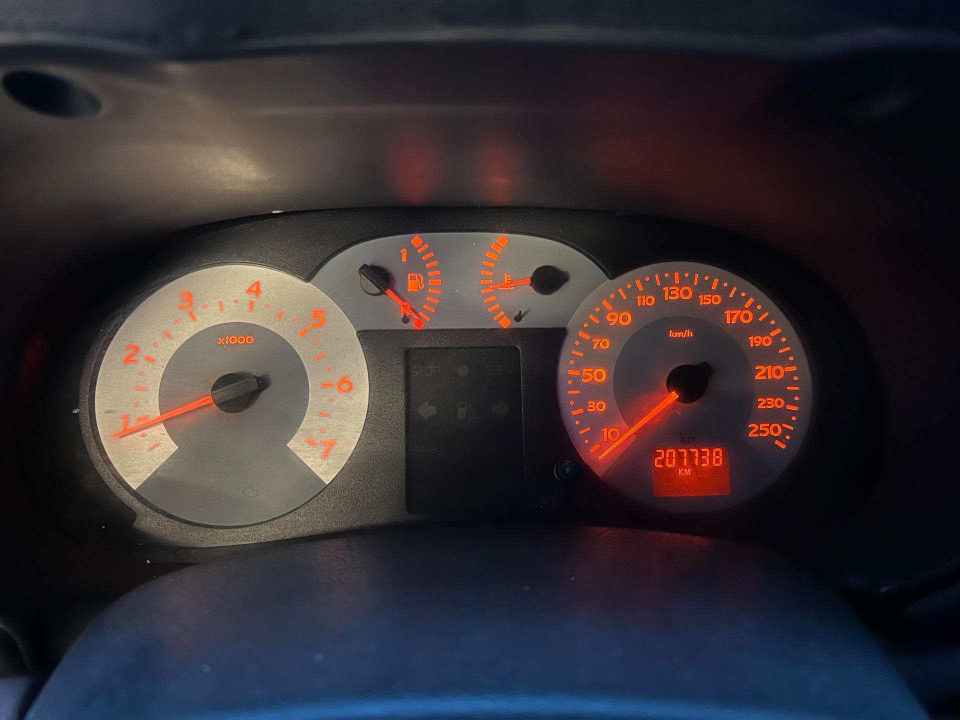 RENAULT Clio Sedan - Foto