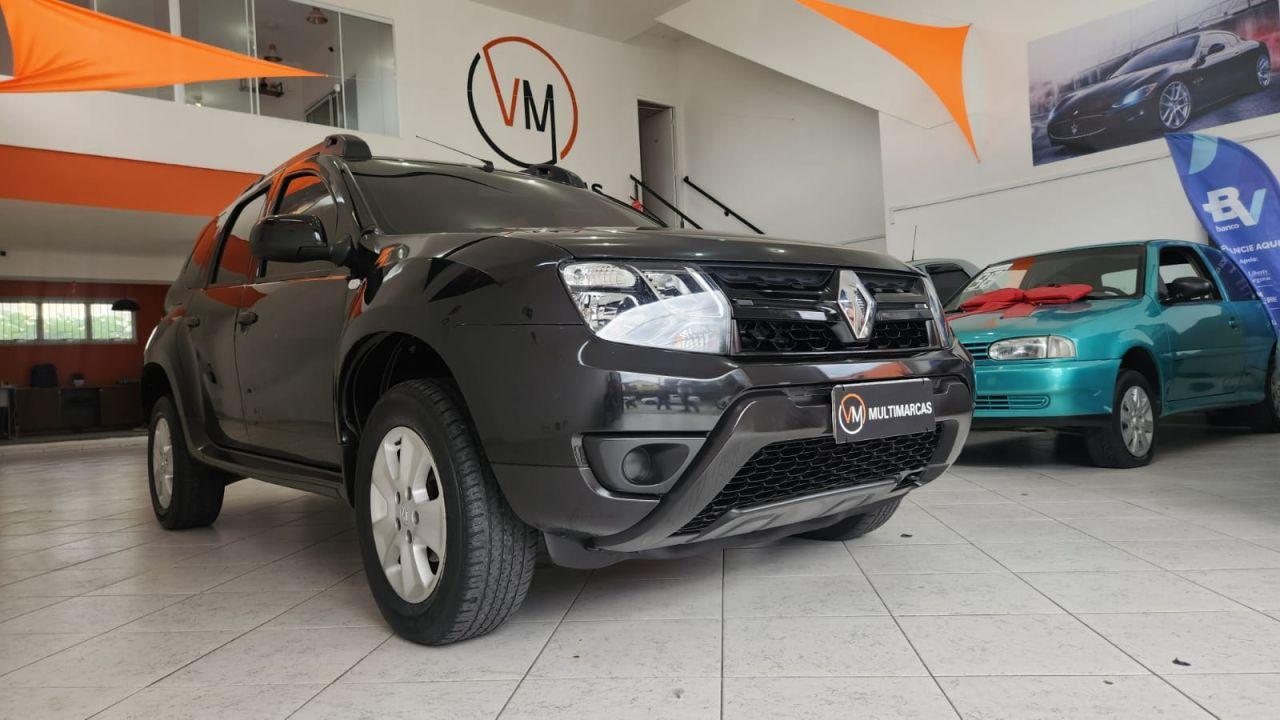 RENAULT Duster - Foto