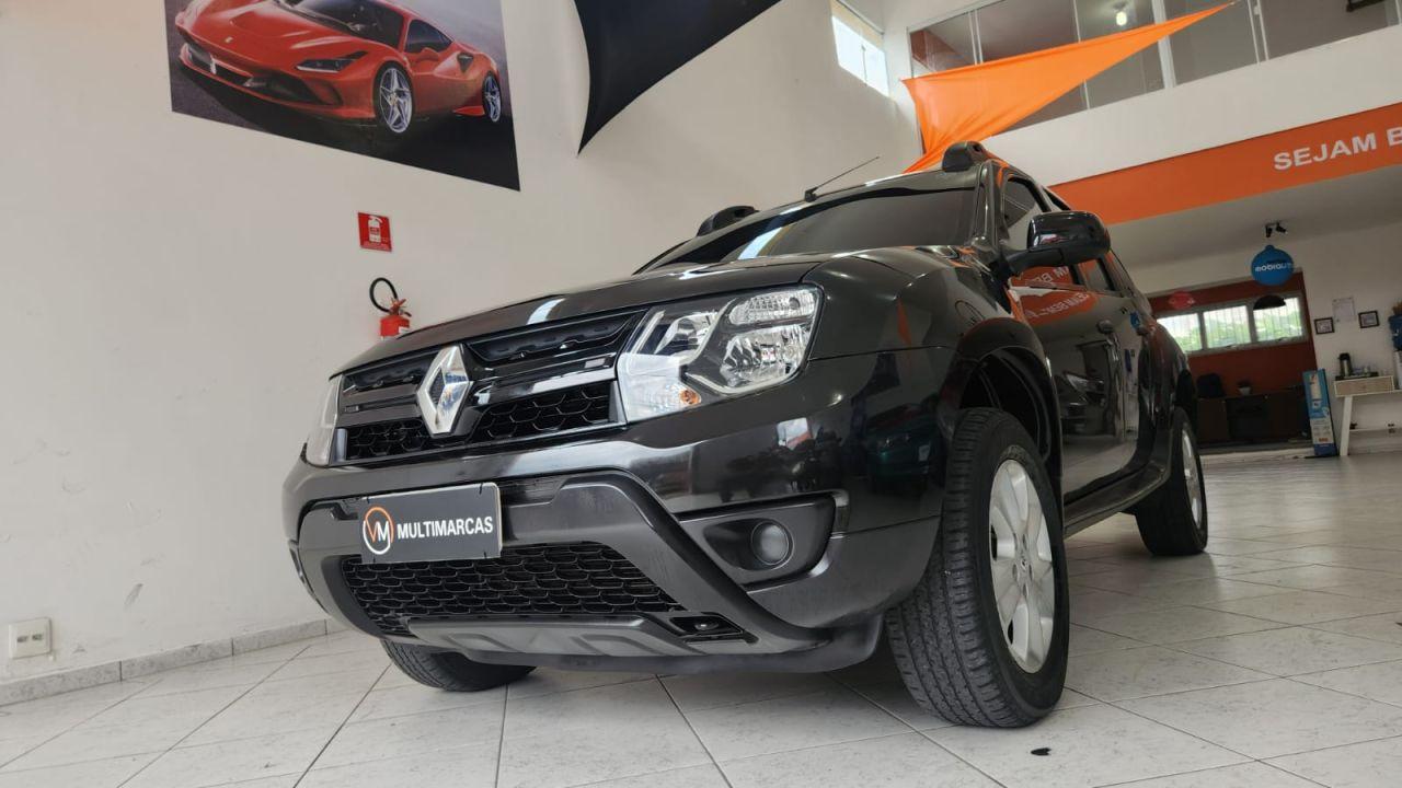 RENAULT Duster - Foto
