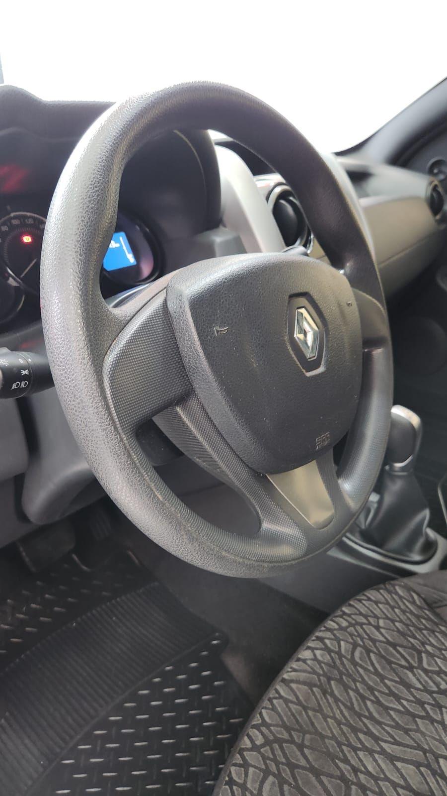 RENAULT Duster - Foto