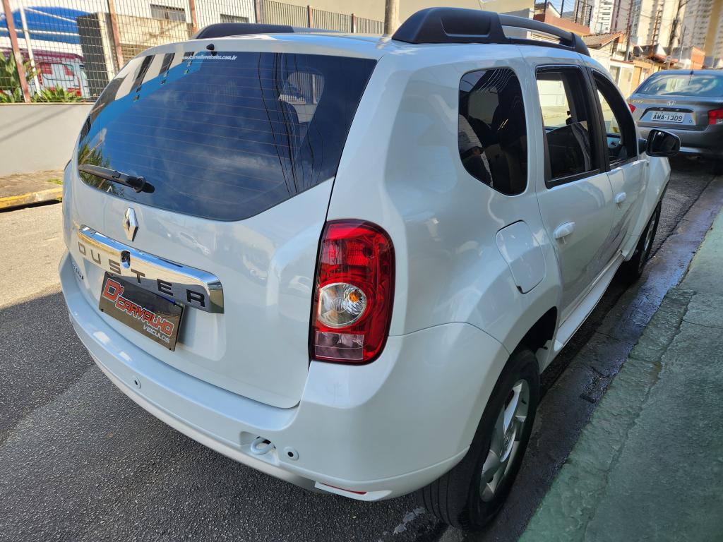 RENAULT Duster - Foto