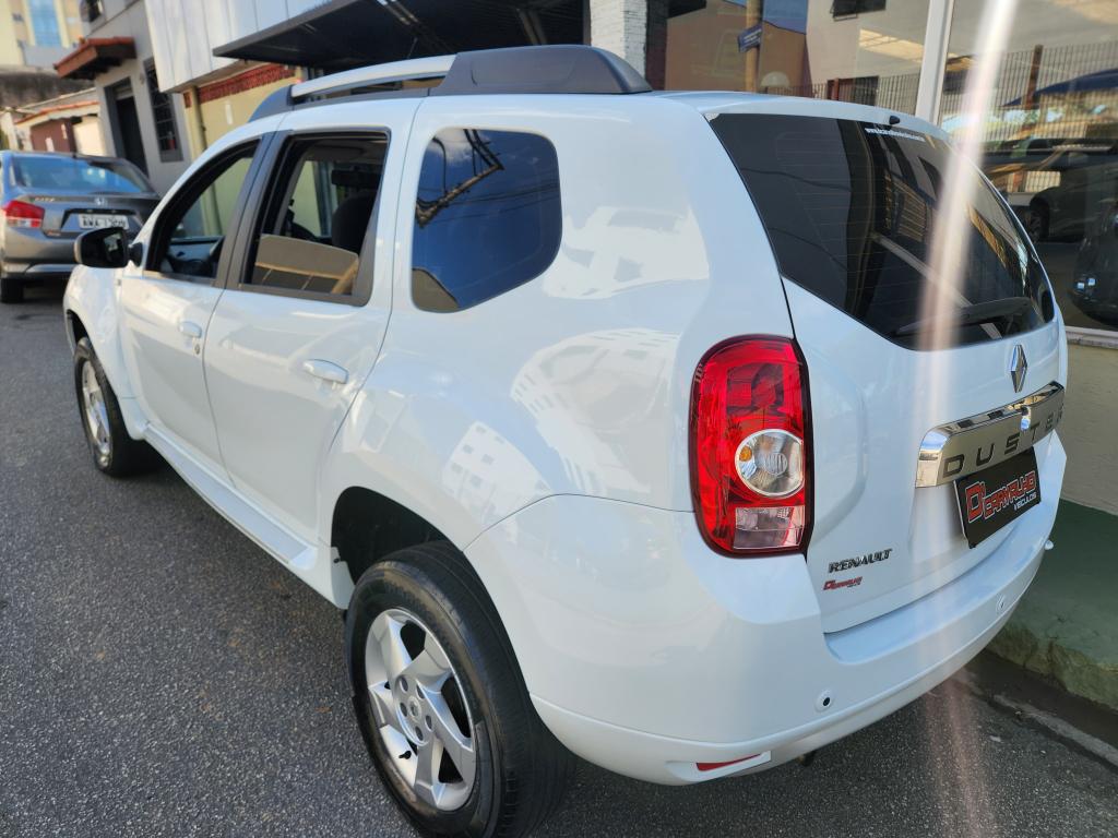 RENAULT Duster - Foto