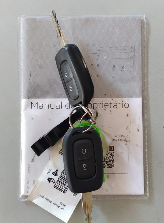 RENAULT Duster - Foto