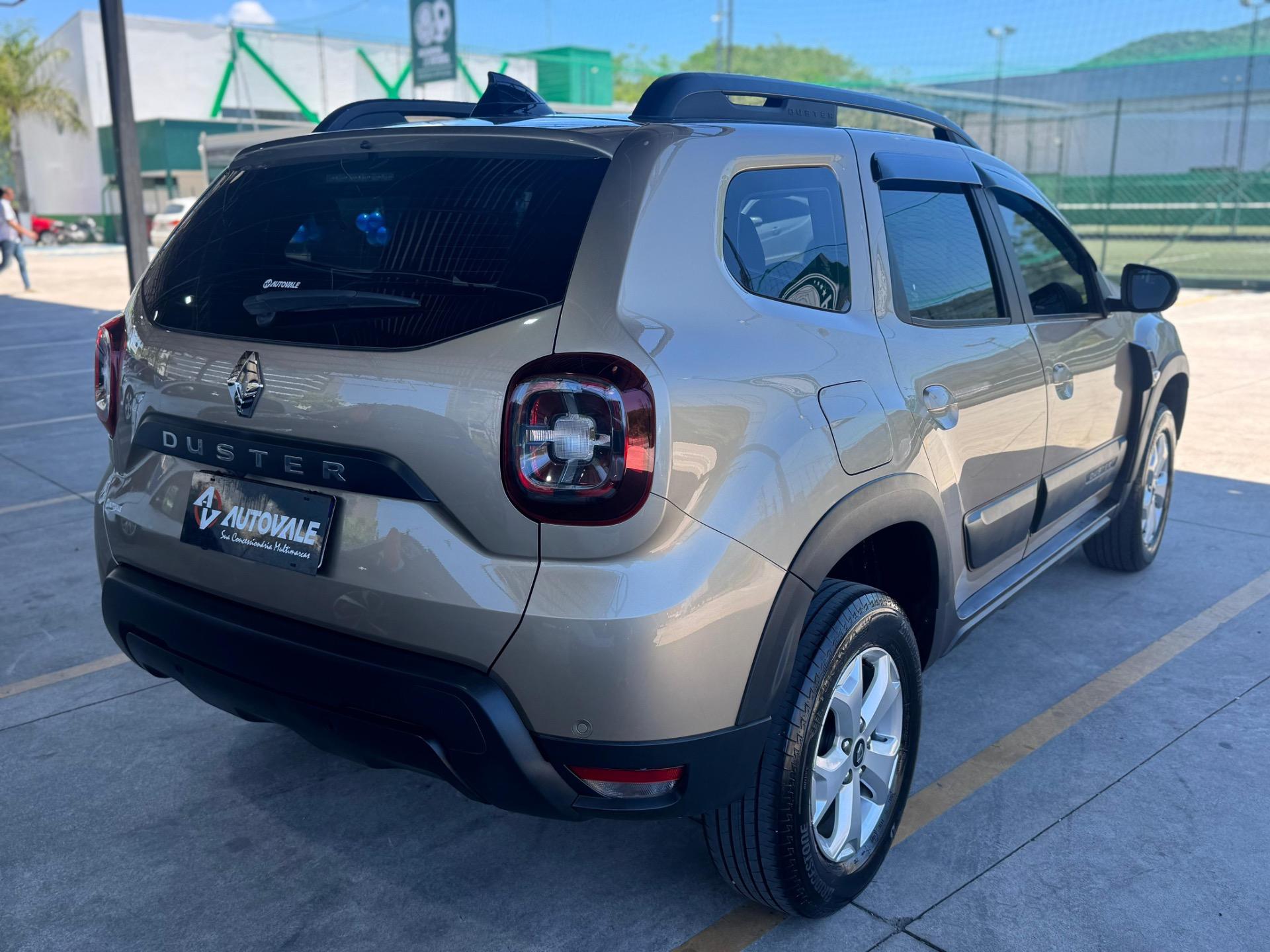 RENAULT Duster - Foto