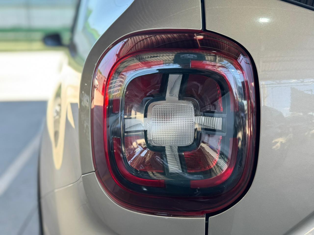 RENAULT Duster - Foto