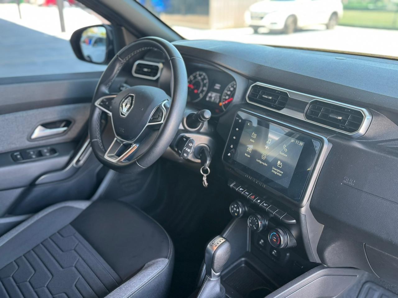 RENAULT Duster - Foto