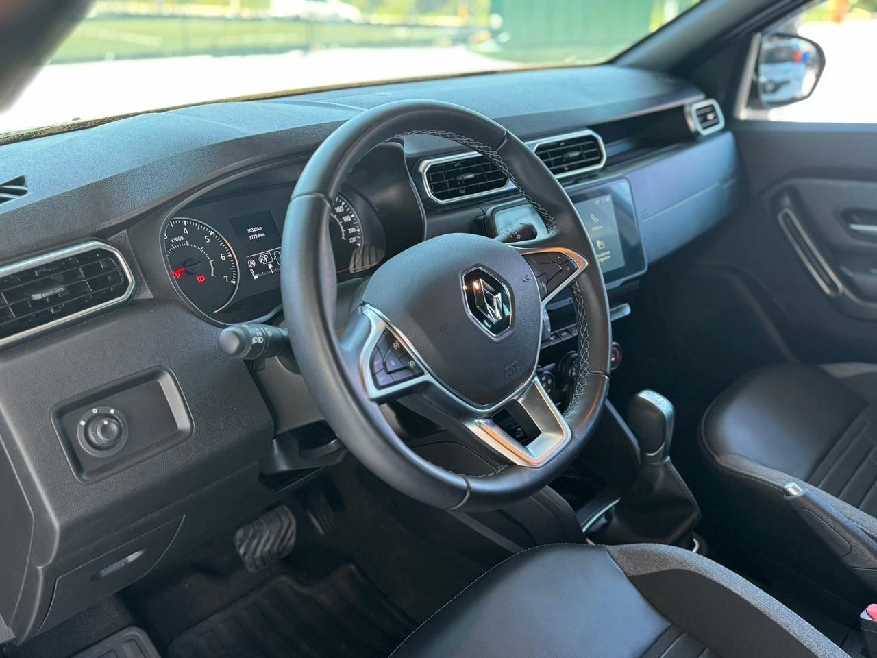 RENAULT Duster - Foto