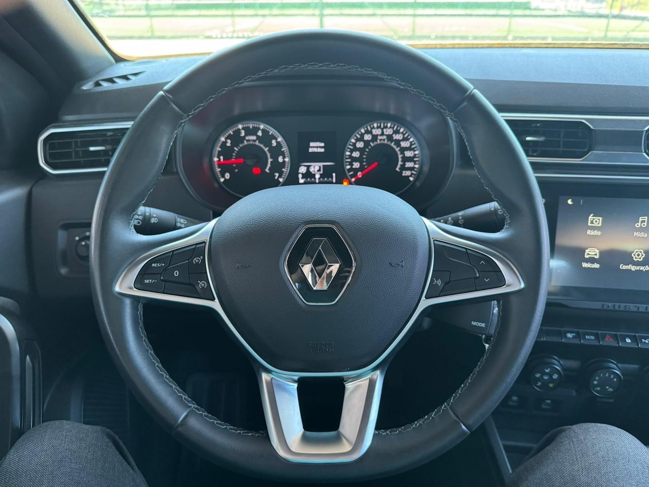 RENAULT Duster - Foto