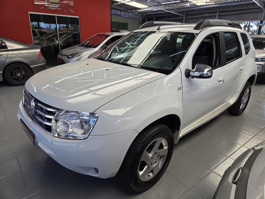 RENAULT Duster - Foto